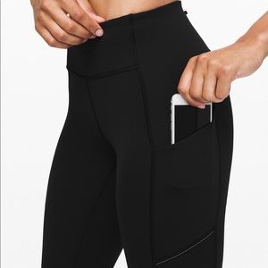 lululemon athletica Pants - LuluLemon - On The Fly 7/8 Pant, W size 6. NWT lululemon athletica Pants - LuluLemon - On The Fly 7/8 Pant, W size 6. NWT